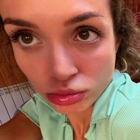 itsangela007 naked actress pics