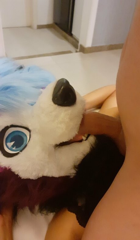 naughty wolves perfect actress picture