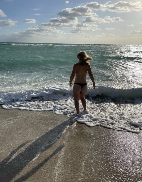 haute for teacher free model img