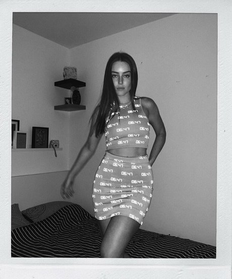 Effy Palarya star exclusive img