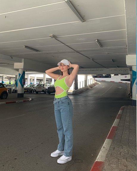 Effy Palarya pornstar high quality photo