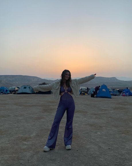 Effy Palarya pornstar naked images