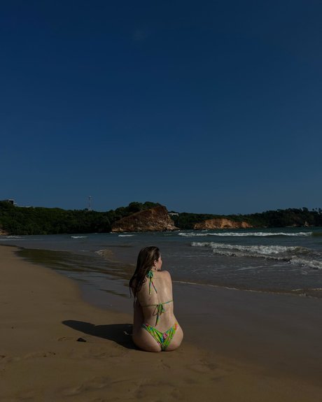 Effy Palarya hot model archive