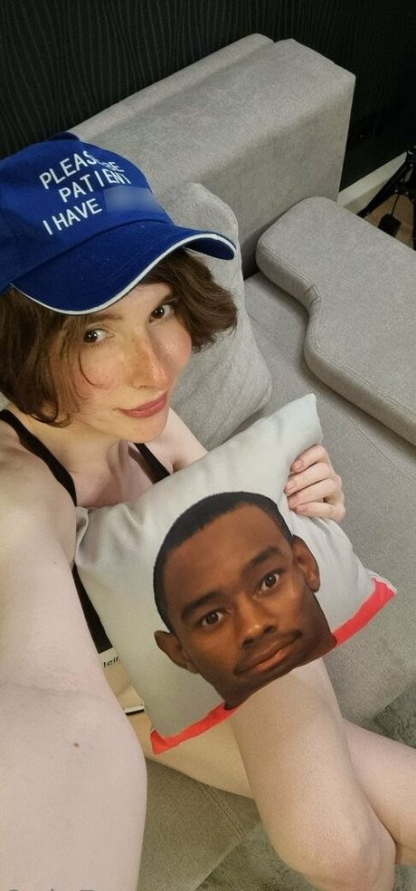 mementomarly star hot photos