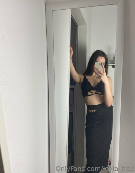 leyla free star adult pic