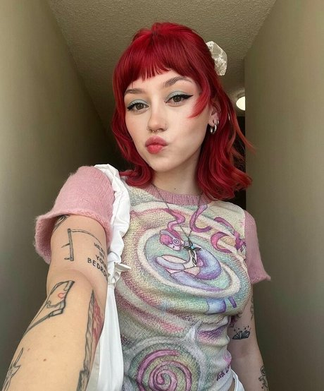 Kailee Morgue art model pics