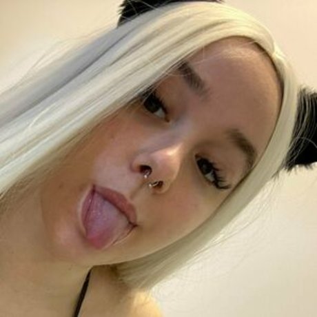 foxyuzumaki model high quality galleries