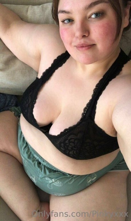 teampinky perfect model img