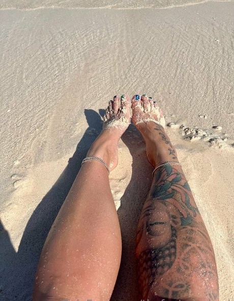 thefantasychest model nude galleries