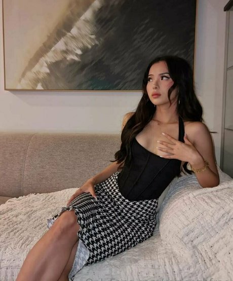 minaashfree high quality actress photo