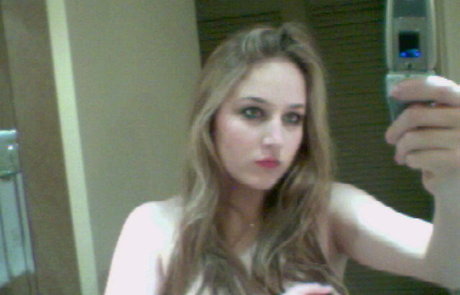 Leelee Sobieski model free archive