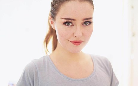 Idapod model erotic picture