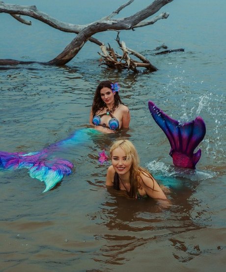 Idapod model nude image