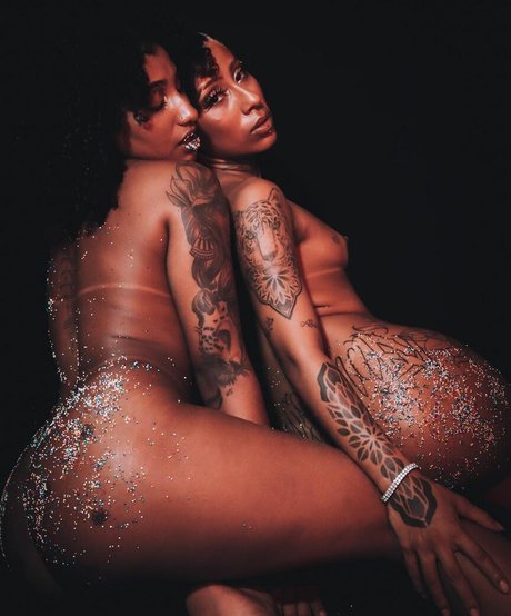 opaicriis star pretty pic