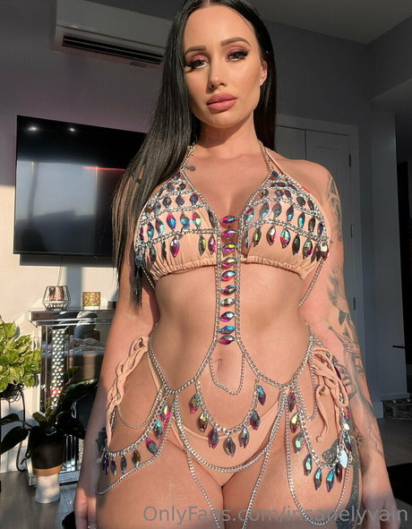 insanelyvain star sex img