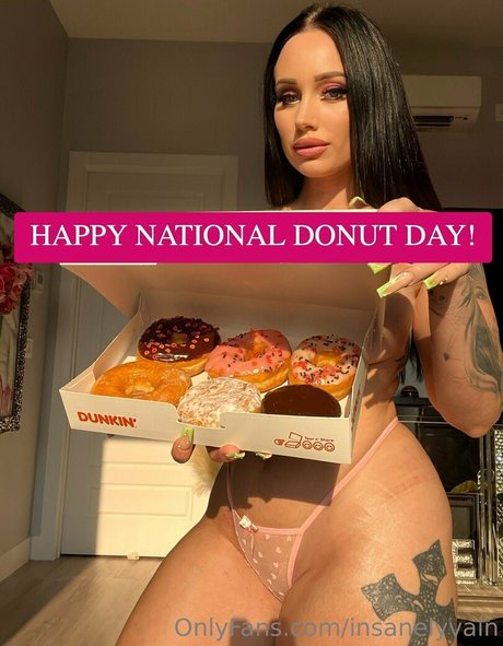 insanelyvain nice star photo