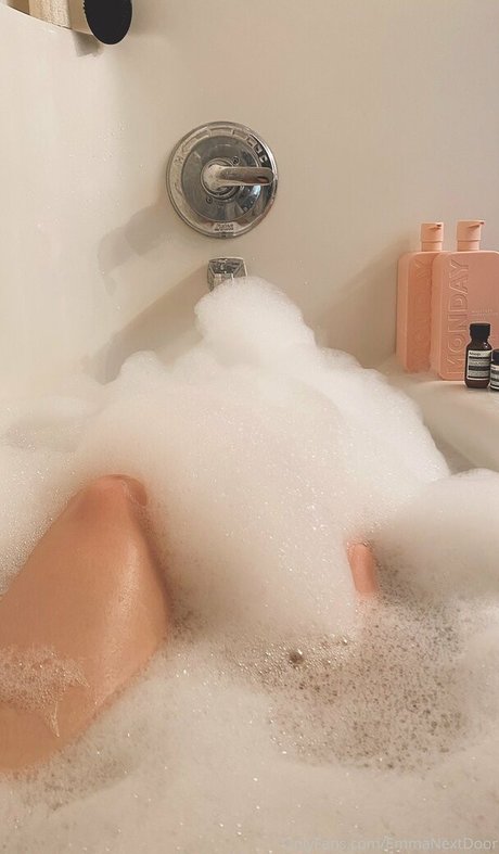 emmanextdoor pornstar art img