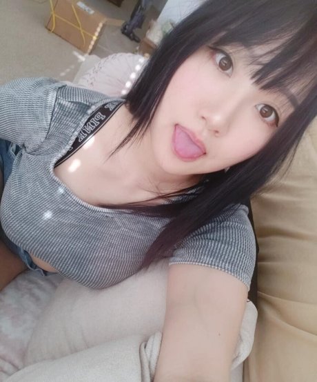 Aria Saki exclusive pornstar archive