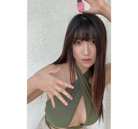 Aria Saki xxx star photo