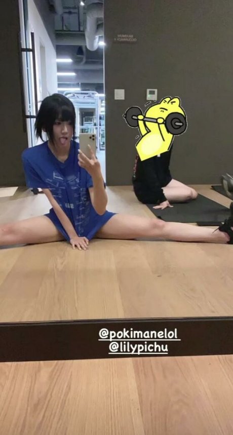 Aria Saki pornstar exclusive pic