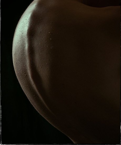 AsiaLily model hot photo