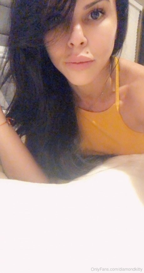 Diamond Kitty sexy star img