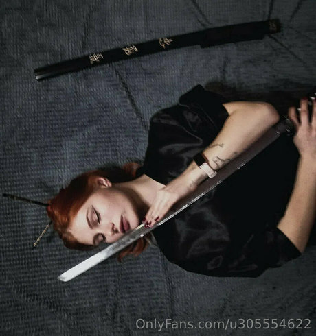 warmyflame star erotic photo