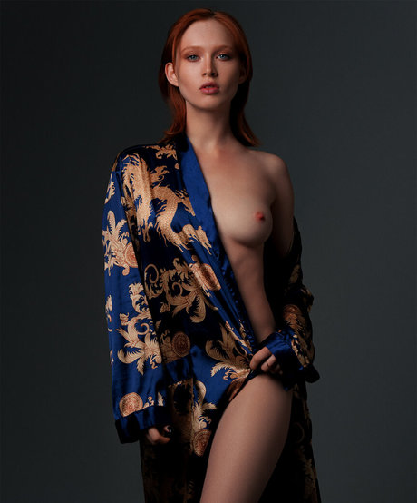 Arina Bik art actress img