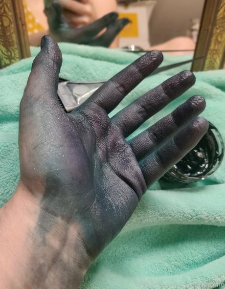 calciferpromo model free pictures