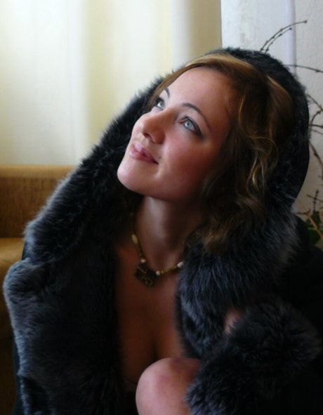 Creative Couple model top galleries