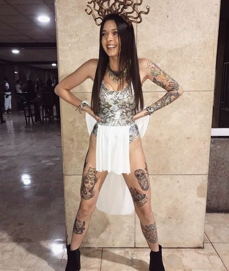 janadeoliveira_ sexy star picture