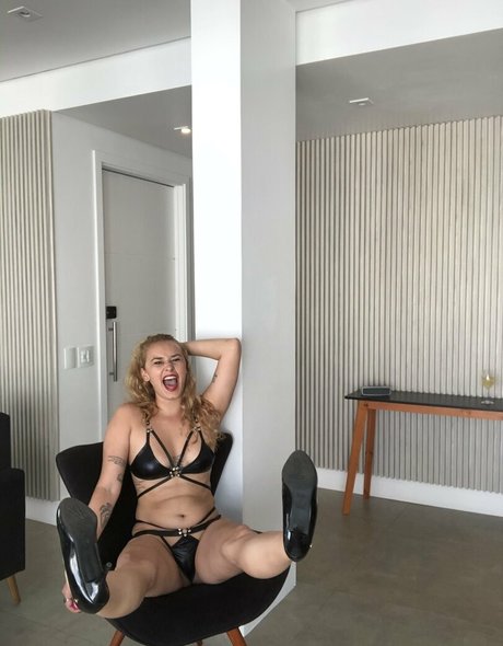 brunafree star nude pictures