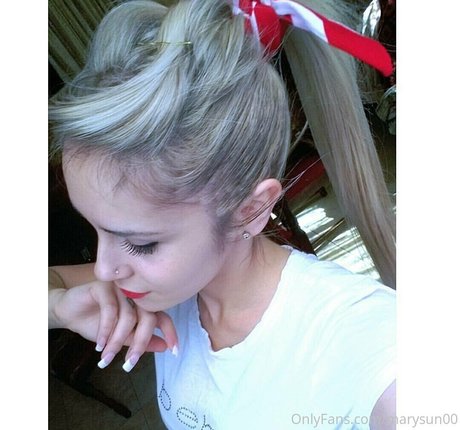 marysun00 nice actress photo