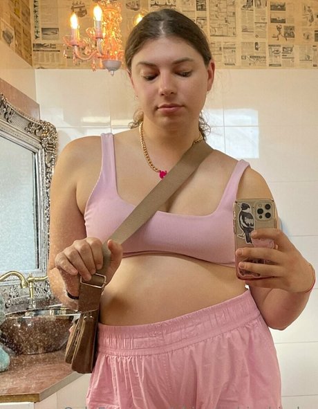 chippiechipsbimbo star art picture