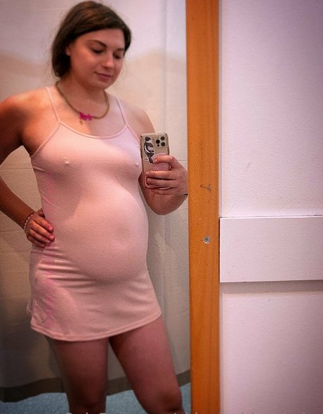 chippiechipsbimbo erotic star photos