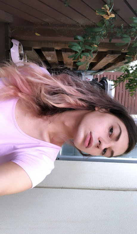 chippiechipsbimbo pornstar adult images