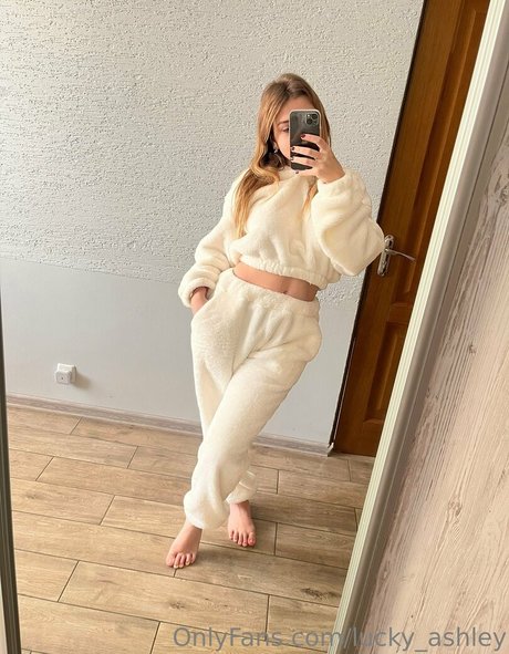 lucky ashley beautiful actress gallery