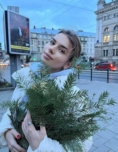 lucky ashley star hd image