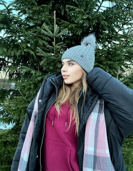 lucky ashley hot model photos