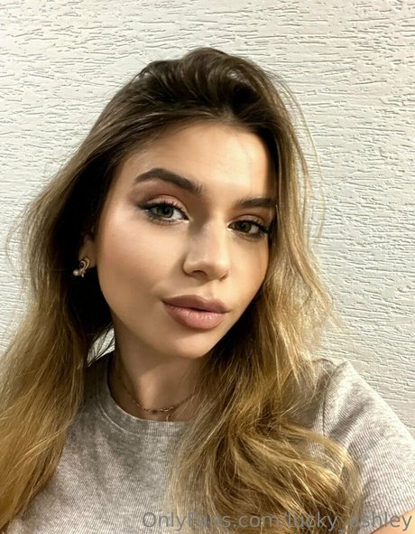 lucky ashley nudes pornstar photos