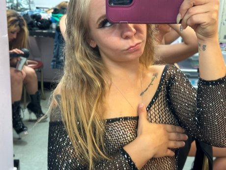 Diamond Top 6 Cult Page model xxx picture