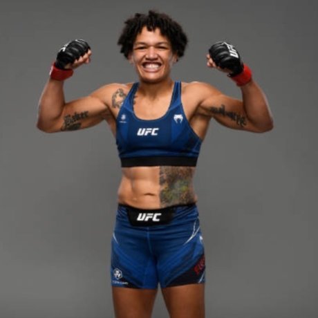 Sijara Eubanks model pic