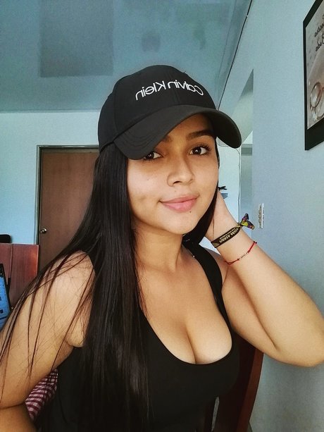 Sarita Olarte star naked img