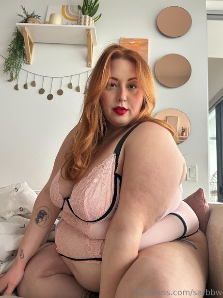 Sarah Anne sexy star photos