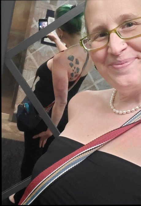 Sapphire Nicci model perfect archive