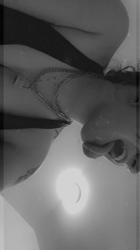 Sanoma exclusive model archive