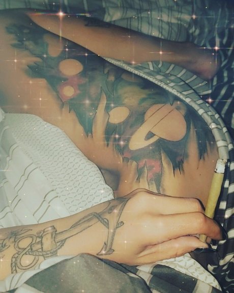 Sammi Sativa sexy star images