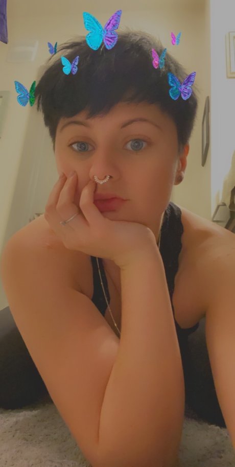 Sammi English nudes actress pic