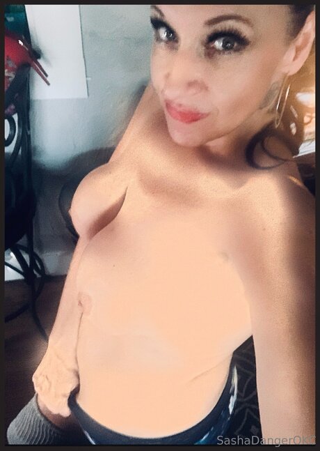 Sasha Danger OKC exclusive actress photo