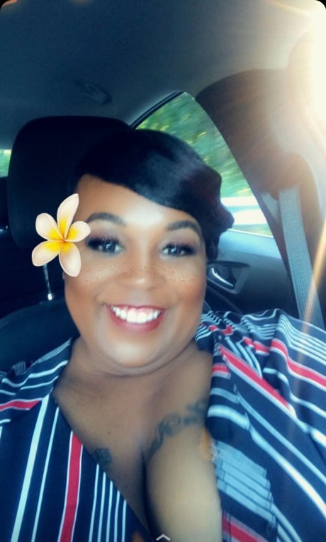 SEXY DADDY S GOOD GIRL_ high quality model photo